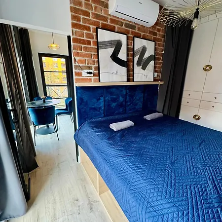 Apartament River View Downtown With Balcony